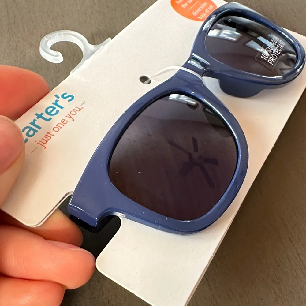 🌲Carter's infant/toddler Navy Blue Sunglasses